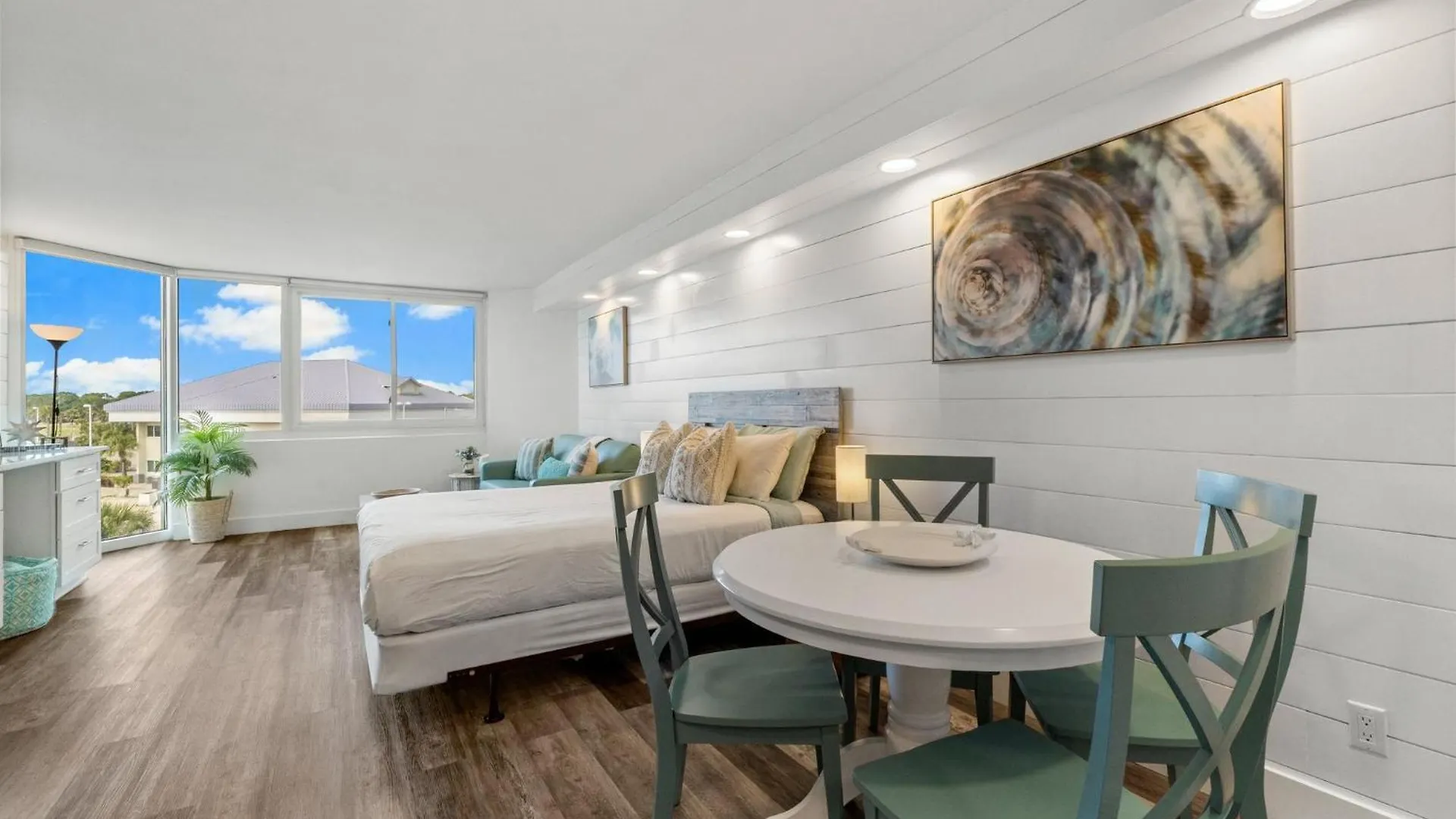 Aparthotel Top Of The Gulf 410 - Beach Front Resort Condo - Renovated Like New Panama City Beach