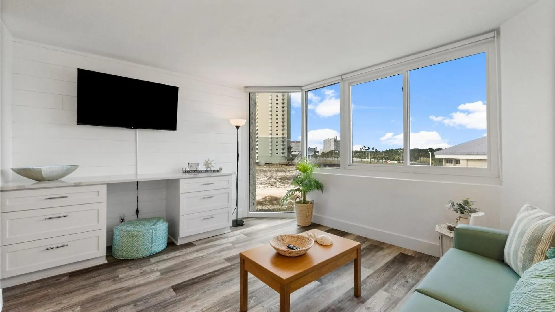 Top Of The Gulf 410 - Beach Front Resort Condo - Renovated Like New Panama City Beach