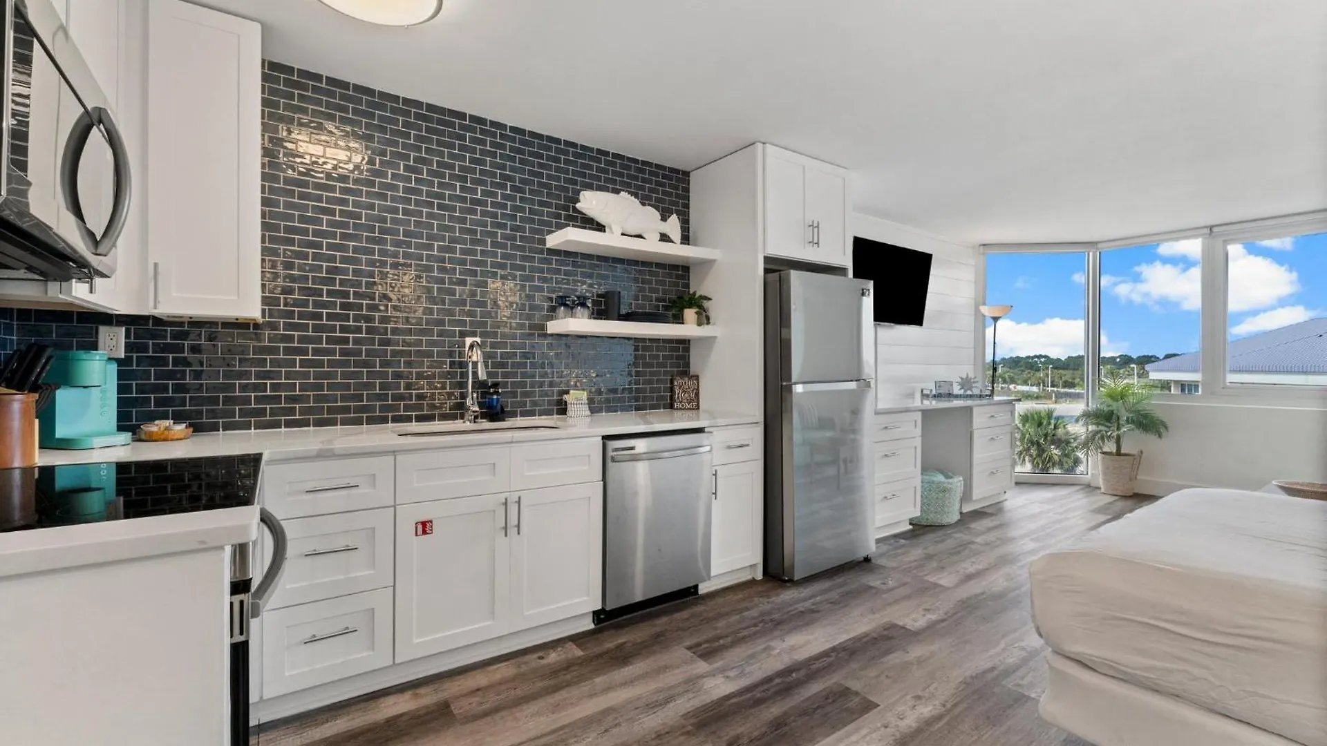 Top Of The Gulf 410 - Beach Front Resort Condo - Renovated Like New Panama City Beach 0*,  United States